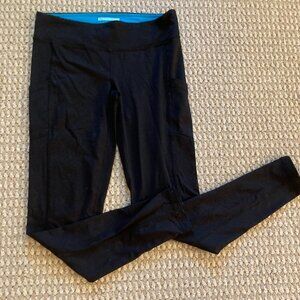 Forever 21 Womens Stretch Mid Rise Leggings Tapered Leg Pockets Size M Black